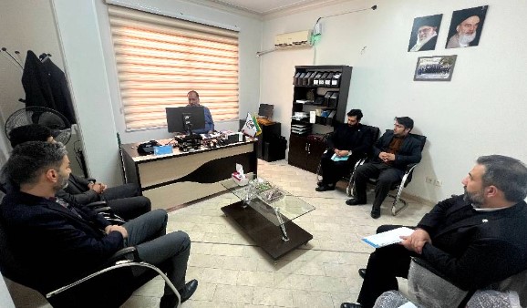 معاون امور بندرى و اقتصادى سازمان بنادر اعلام کرد: هدف گذاری برای افزایش ۵ هزار میلیارد ریالی سرمایه گذاری بخش غیردولتی در بنادر معاون امور بندرى و اقتصادى سازمان بنادر اعلام کرد: هدف گذاری برای افزایش ۵ هزار میلیارد ریالی سرمایه گذاری بخش غیردولتی در بنادر