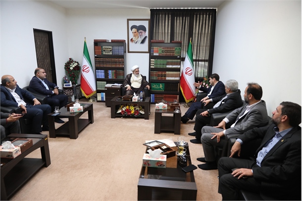 دیدار مدیرعامل سازمان بنادر با نماینده ولی فقیه در استان هرمزگان
