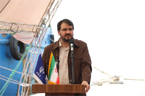 وزیر راه و شهرسازی در آئین افتتاح بندر چند منظوره خمیر: شکوفایی اقتصاد دریا با برنامه‌های جدی دولت در سال ۱۴۰۲