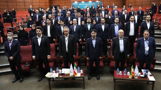 گردهمایی با شکوه خانواده بانک کارآفرین برگزار شد گردهمایی با شکوه خانواده بانک کارآفرین برگزار شد