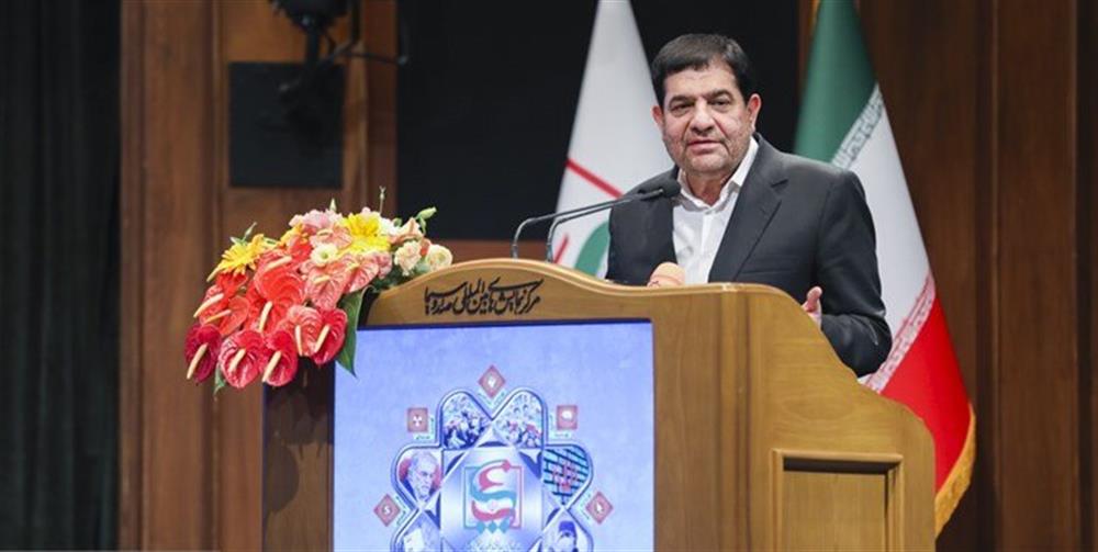 معاون اول رئیسجمهوری خبر داد تدوین و اجرای 31 طرح پتروشیمی به ارزش 13میلیارد دلار معاون اول رئیسجمهوری خبر داد تدوین و اجرای 31 طرح پتروشیمی به ارزش 13میلیارد دلار