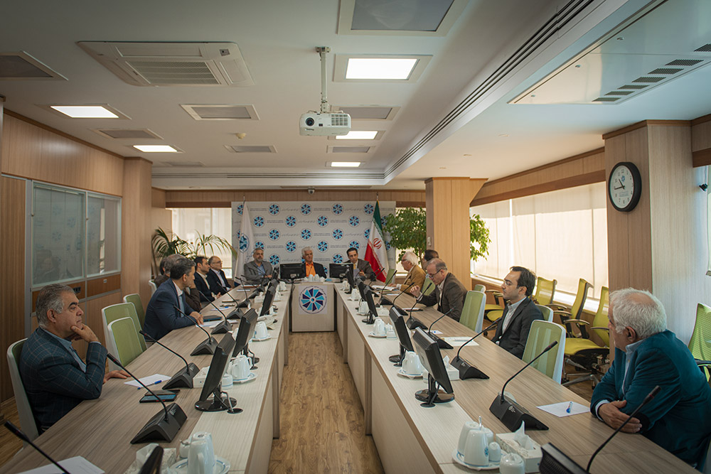 در سیودومین جلسه کمیسیون «بهبود محیط کسبو کار و رفع موانع تولید» اتاق تهران بررسی شد مهار تورم و رشد تولید چه الزاماتی دارد؟ در سیودومین جلسه کمیسیون «بهبود محیط کسبو کار و رفع موانع تولید» اتاق تهران بررسی شد مهار تورم و رشد تولید چه الزاماتی دارد؟