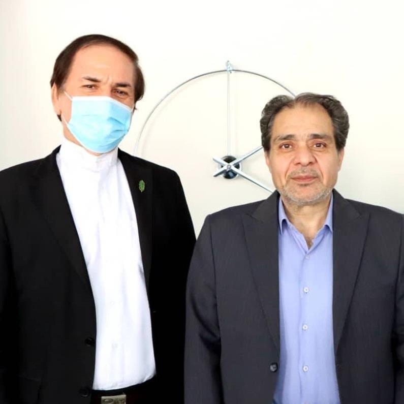مدیرعامل بیمه دی با نمایندهی محترم مردم ورامین دیدار کرد مدیرعامل بیمه دی با نمایندهی محترم مردم ورامین دیدار کرد