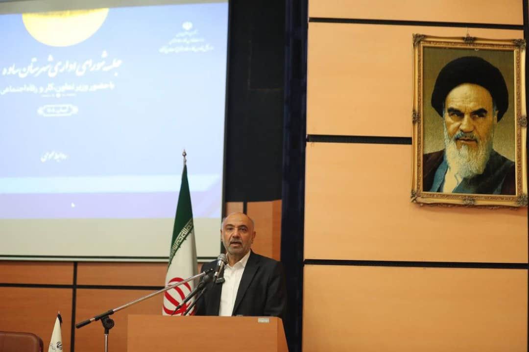 میدری در نشست شورای اداری شهرستان ساوه؛ صنعتگران بخش خصوصی ساوه برای مسکن کارگری به میدان آمدند