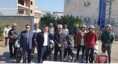 توزیع کلاه ایمنی بین موتورسواران گنبد کاووس از سوی بیمه دانا توزیع کلاه ایمنی بین موتورسواران گنبد کاووس از سوی بیمه دانا