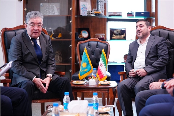 دیدار سفیر قزاقستان در تهران با مدیرعامل سازمان بنادر