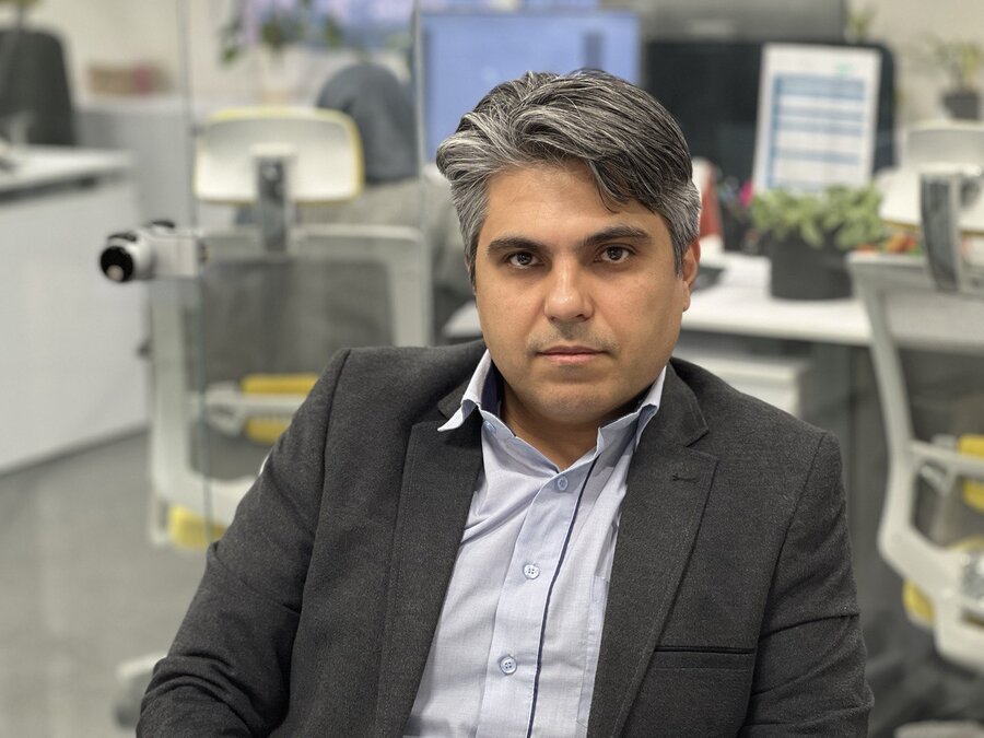 کارشناس بازار سرمایه: اختلاف قیمت ارز آزاد و نیمایی، منجر به افزایش سفته‌بازی و تورم می‌شود!