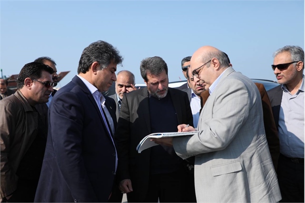 معاون مهندسی سازمان بنادر: ۶۷ پروژه بندری با اعتبار ۳۲ هزار و ۴۰۰ میلیارد ریال در بوشهر فعال است