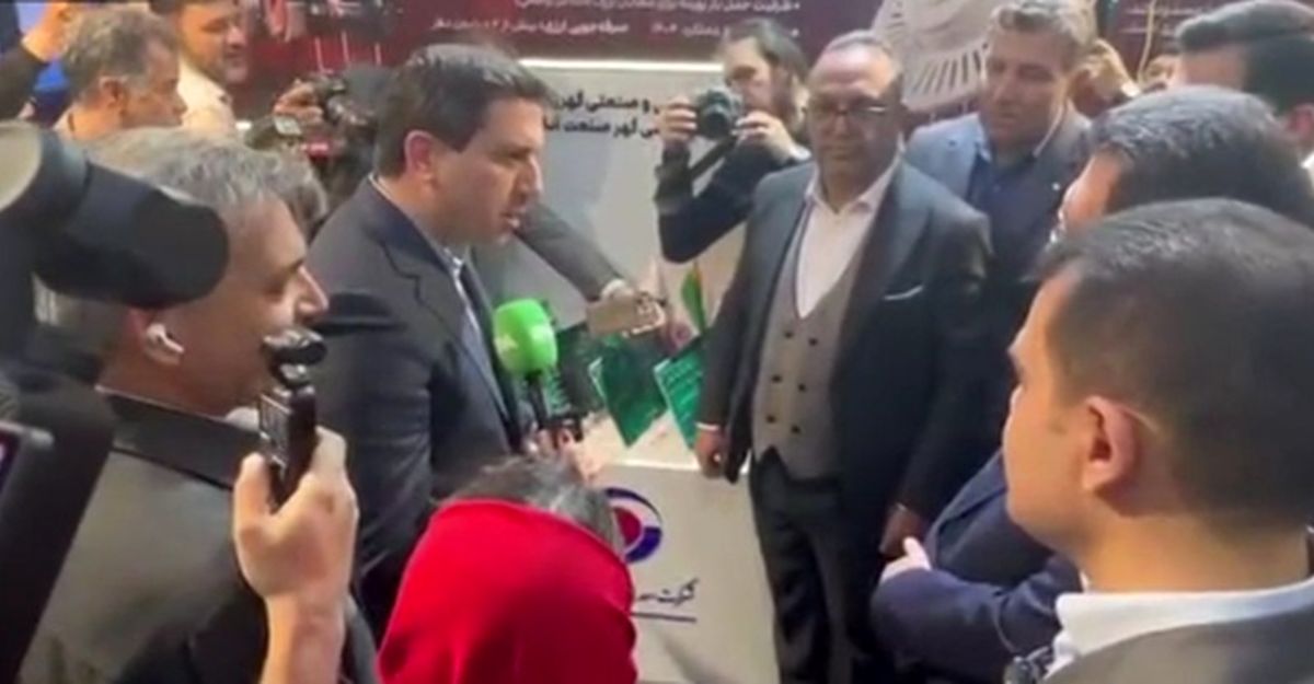 بازدید دکتر اتابک، وزیر صمت، و دکتر افشین، معاون علمی رئیس‌جمهور، از دستاورد بومی‌سازی گهرزمین در نمایشگاه «فرایران»