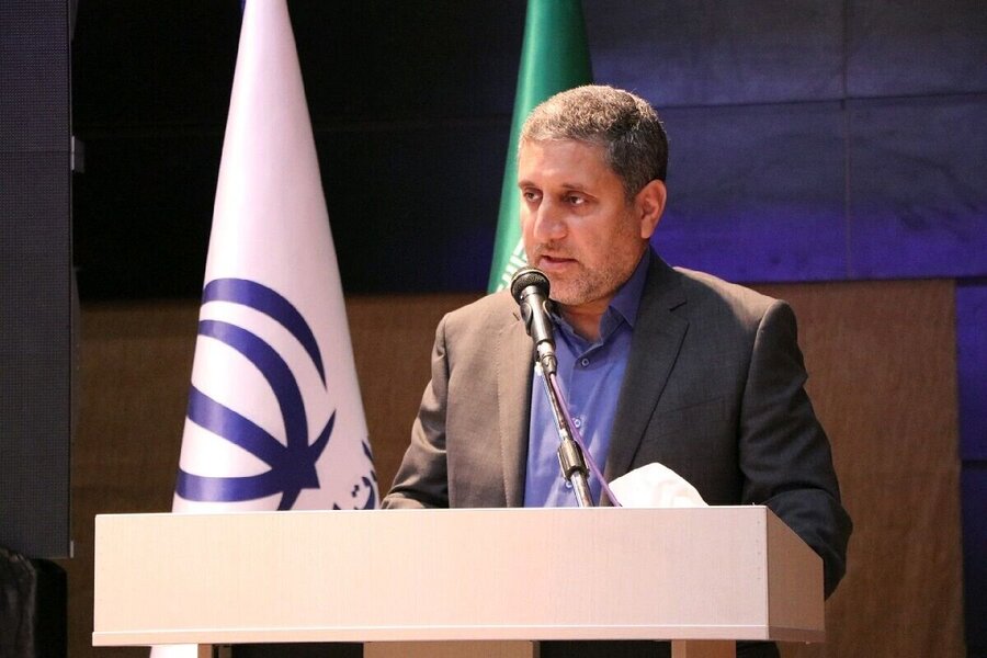 مدیرکل دفتر اکتشافات وزارت صمت: نیازمند روشهای نوین برای اکتشافات عمیق معدنی هستیم مدیرکل دفتر اکتشافات وزارت صمت: نیازمند روشهای نوین برای اکتشافات عمیق معدنی هستیم