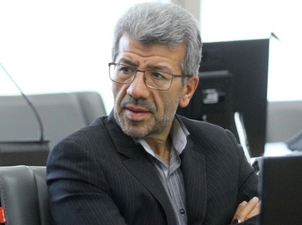 استاندار قم: قم باید محور توسعه فرهنگ قرض الحسنه در نظام بانکی باشد