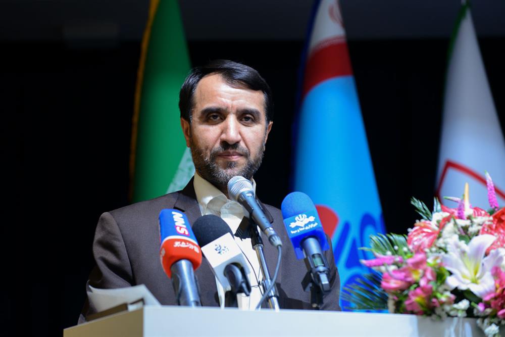 معاون وزیر نفت و مدیر عامل شرکت ملی صنایع پتروشیمی تاکید کرد: مدیریت تولید با هدف تامین پایدار انرژی در مجتمع های پتروشیمی
