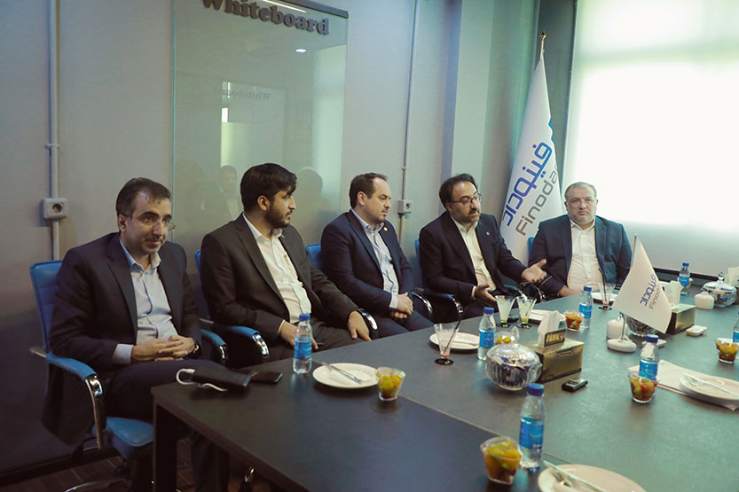 بازدید مدیر منطقه ای بانک ایران زمین از واحدهای تولیدی استانهای آذربایجان شرقی و غربی بازدید مدیر منطقه ای بانک ایران زمین از واحدهای تولیدی استانهای آذربایجان شرقی و غربی