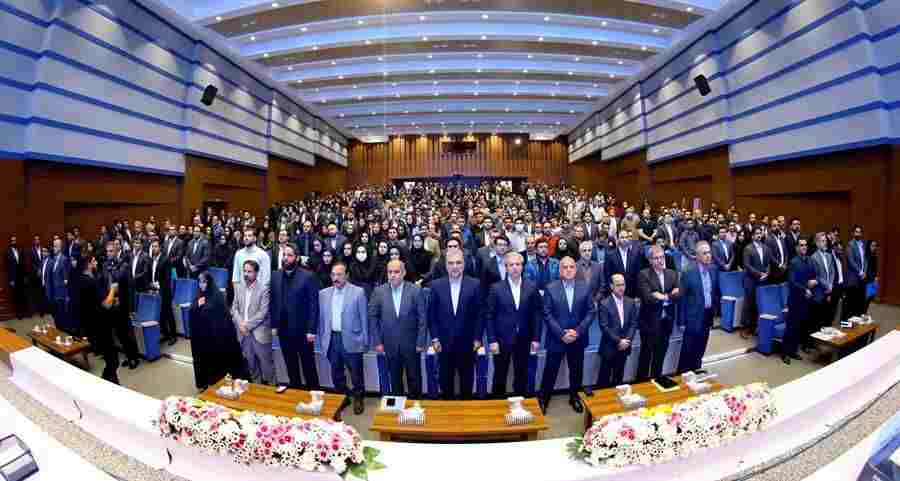 امضا تفاهمنامه بانک کارآفرین با شرکت برق و شرکت گاز سمنان امضا تفاهمنامه بانک کارآفرین با شرکت برق و شرکت گاز سمنان