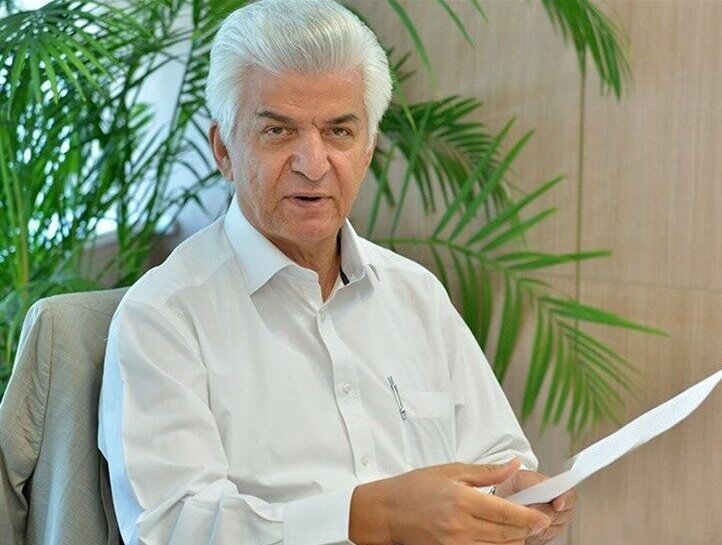 رئیس انجمن قطعهسازان خودرو مطرح کرد؛ دلار، عاملی گرانی قیمتها در بازار آزاد/ عرضه خودرو در بورس کالا، به سود مصرفکنندگان تمام شد رئیس انجمن قطعهسازان خودرو مطرح کرد؛ دلار، عاملی گرانی قیمتها در بازار آزاد/ عرضه خودرو در بورس کالا، به سود مصرفکنندگان تمام شد