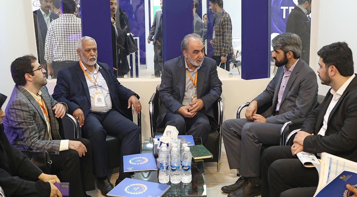 در دیدار معاون اقتصادی وزیر رفاه و مدیرعامل گروه دارویی تامین مطرح شد:لزوم توسعه صادرات دارو و ورود به بازارهای جدید