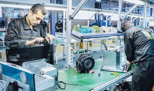 ابلاغ مشوق‌های حمایت از تولید، حفظ و ایجاد اشتغال به شعب پست بانک ایران