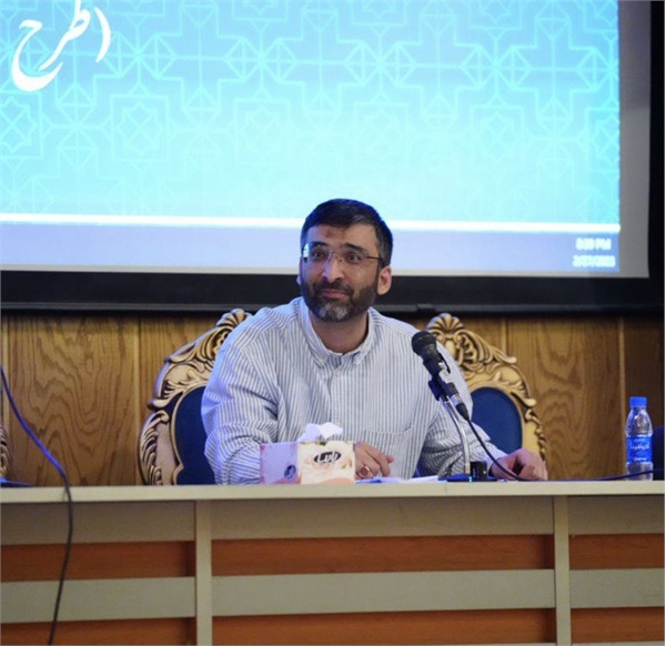 معاون سازمان اداری و استخدامی کشور: داشتن اشراف و ایده پردازی نیاز جامعه نخبگانی کشور است