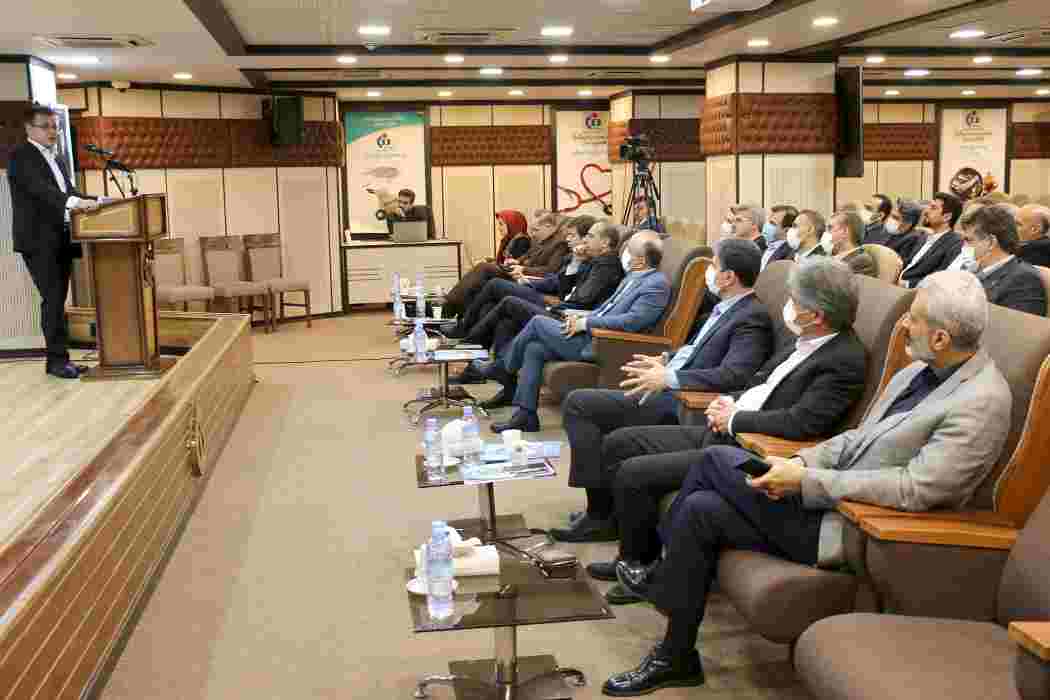 مدیرعامل بیمه دانا تشریح کرد:مهمترین برنامهها، اهداف و سیاستهای محوری بیمه دانا در سال ۱۴۰۲ مدیرعامل بیمه دانا تشریح کرد:مهمترین برنامهها، اهداف و سیاستهای محوری بیمه دانا در سال ۱۴۰۲