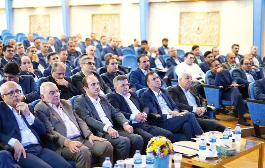 برگزاری همایش بزرگ مدیران بیمه آسیا برگزاری همایش بزرگ مدیران بیمه آسیا