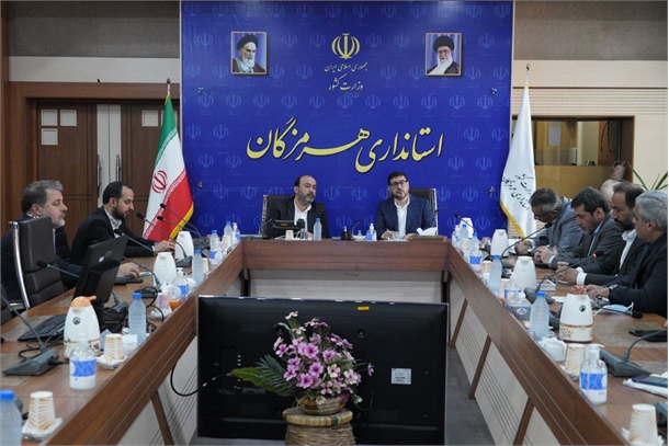 مدیرعامل سازمان بنادر اعلام کرد: سرمایه گذاری ۱۵ هزار میلیارد تومانی در بنادر هرمزگان /اتمام مطالعات جامع سازمان بنادر در سطح جزایر استان