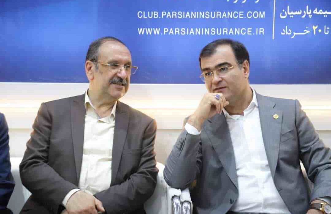دیدار مدیرعامل بیمه البرز با مدیرعامل بیمه پارسیان در غرفه بیمه پارسیان دیدار مدیرعامل بیمه البرز با مدیرعامل بیمه پارسیان در غرفه بیمه پارسیان