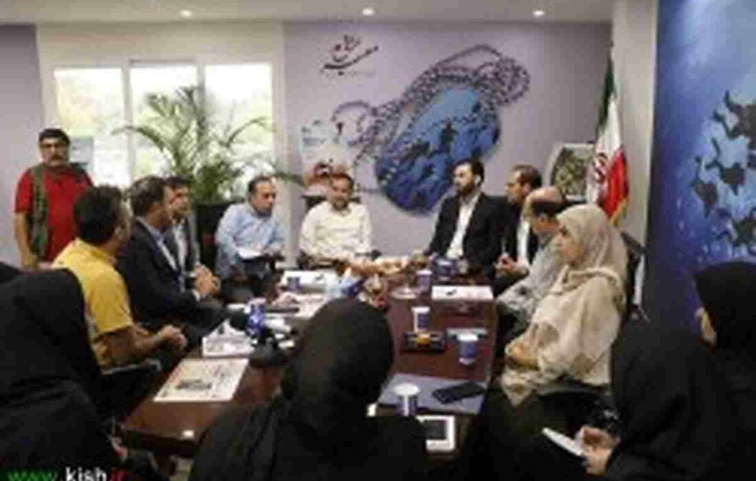 بازدید مهدی کشاورز از روند برنامه ریزی و اقدامات انجام شده در کنگره معبرعشق بازدید مهدی کشاورز از روند برنامه ریزی و اقدامات انجام شده در کنگره معبرعشق