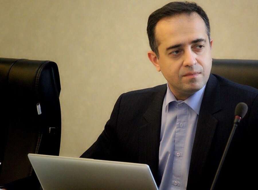در گفت‌وگویی شرایط کنونی بازار سهام از بعد داخلی و خارجی بررسی شد؛ بورس ایران چگونه به رکود جهانی گره خورده است؟