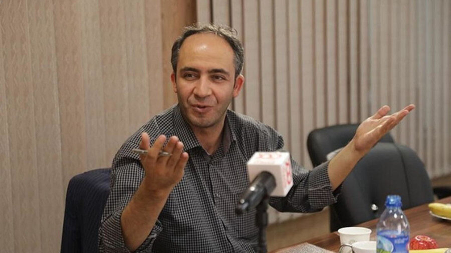 عضو هیئت علمی دانشگاه خوارزمی: نباید تصمیمات غیرکارشناسی دستگاههای دیگر به بورس تحمیل شود عضو هیئت علمی دانشگاه خوارزمی: نباید تصمیمات غیرکارشناسی دستگاههای دیگر به بورس تحمیل شود