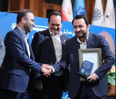 بانک صادرات ایران با «ست» جایزه اول جشنواره دکتر نوربخش را به خانه برد بانک صادرات ایران با «ست» جایزه اول جشنواره دکتر نوربخش را به خانه برد