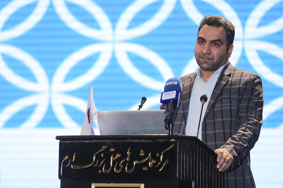 مدیر گروه اقتصاد کلان و مدلسازی مرکز پژوهشهای مجلس تشریح کرد؛ اقتصاد ایران و جهان در سال ۲۰۲۳ به کدام سمت خواهد رفت؟ مدیر گروه اقتصاد کلان و مدلسازی مرکز پژوهشهای مجلس تشریح کرد؛ اقتصاد ایران و جهان در سال ۲۰۲۳ به کدام سمت خواهد رفت؟