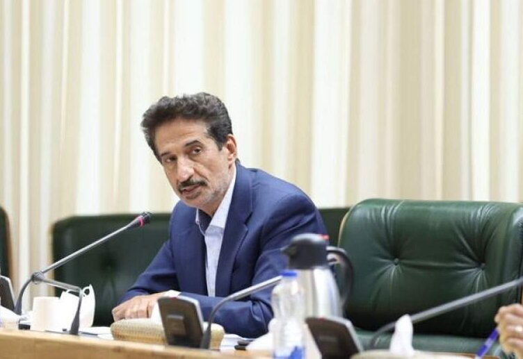 دبیرکل انجمن صنفی کارفرمایی صنعت پتروشیمی خبر داد: جلسه فوری وزیر نفت در خصوص نرخ خوراک پتروشیمیها دبیرکل انجمن صنفی کارفرمایی صنعت پتروشیمی خبر داد: جلسه فوری وزیر نفت در خصوص نرخ خوراک پتروشیمیها