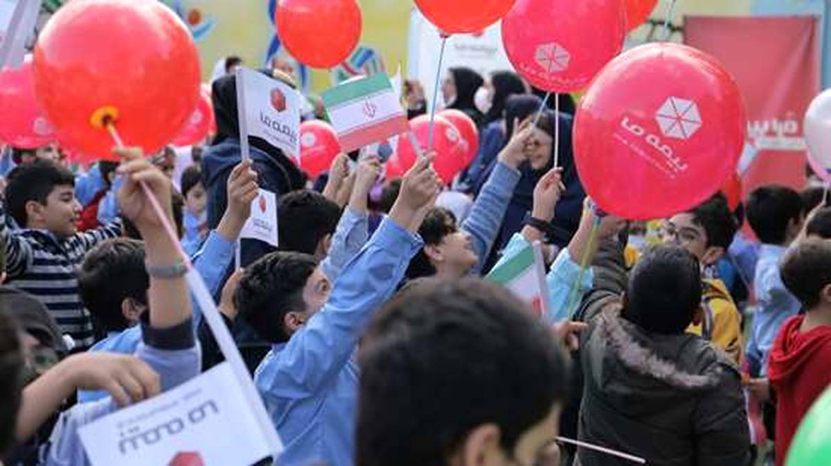 در سومین پنج شنبه آبانماه سال جاری؛نواخته شدن زنگ بیمه در مدارس استان فارس توسط بیمه «ما» در سومین پنج شنبه آبانماه سال جاری؛نواخته شدن زنگ بیمه در مدارس استان فارس توسط بیمه «ما»