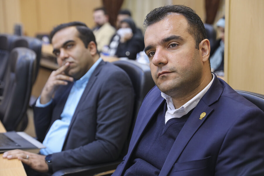 روابط عمومی بانک مرکزی اعلام کرد؛ روابط عمومی بانک مرکزی اعلام کرد؛ به روزرسانی فهرست دریافتکنندگان ارز نیمایی و دولتی روابط عمومی بانک مرکزی اعلام کرد؛ روابط عمومی بانک مرکزی اعلام کرد؛ به روزرسانی فهرست دریافتکنندگان ارز نیمایی و دولتی