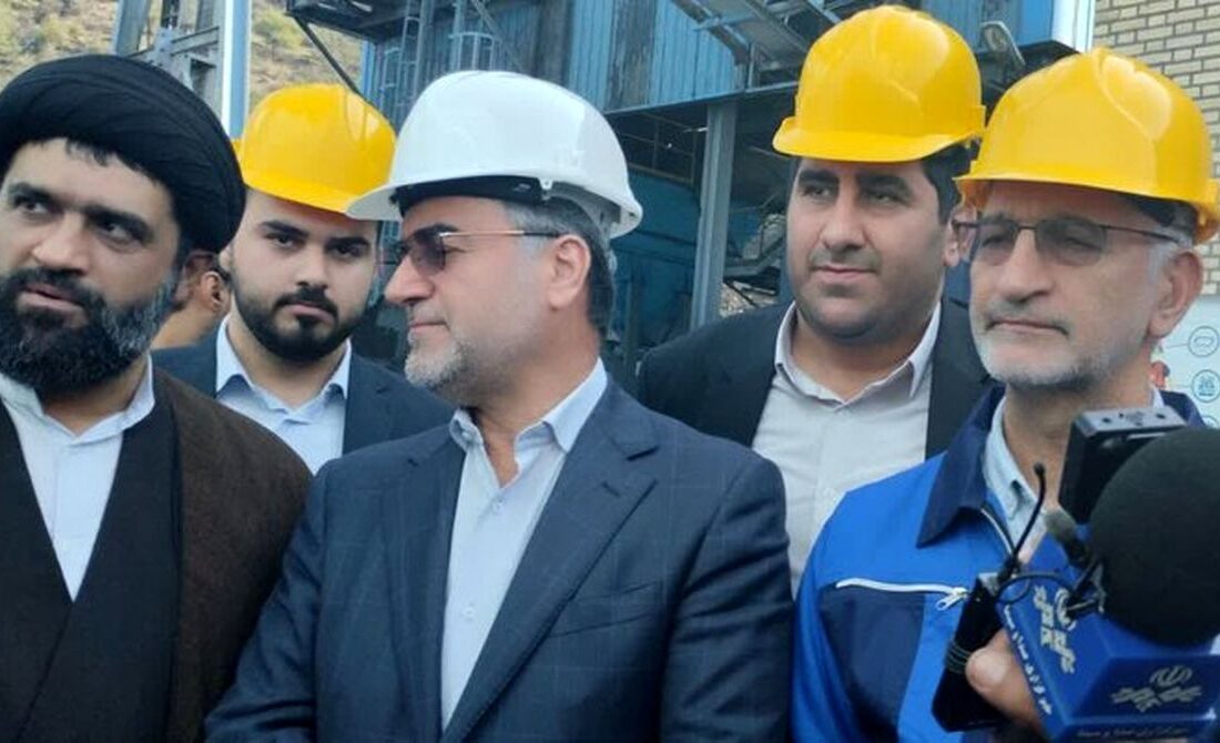 رییس هیات عامل ایمیدرو از کارخانه زغالسنگ البرز مرکزی دیدن کرد رییس هیات عامل ایمیدرو از کارخانه زغالسنگ البرز مرکزی دیدن کرد
