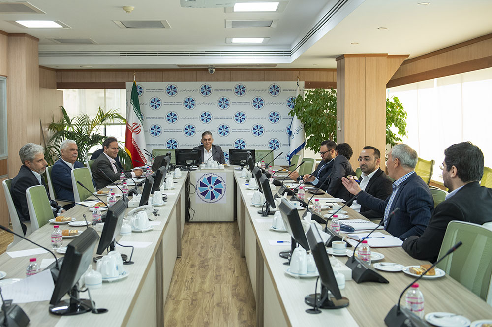 نقد و بررسی سیاست‌های کلی برنامه هفتم در کمیسیون تسهیل تجارت و توسعه صادرات اتاق تهران برنامه‌های توسعه و احکام بر زمین مانده