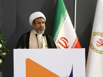 نماینده ولی فقیه در استان کرمان:استفاده از ظرفیت های طبیعی کشور برای تامین استقلال اقتصادی،ضروری است
