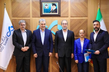 قدردانی هیئتمدیره از عوامل اجرایی بانک دی در نمایشگاه کیش اینوکس ۲۰۲۲ قدردانی هیئتمدیره از عوامل اجرایی بانک دی در نمایشگاه کیش اینوکس ۲۰۲۲