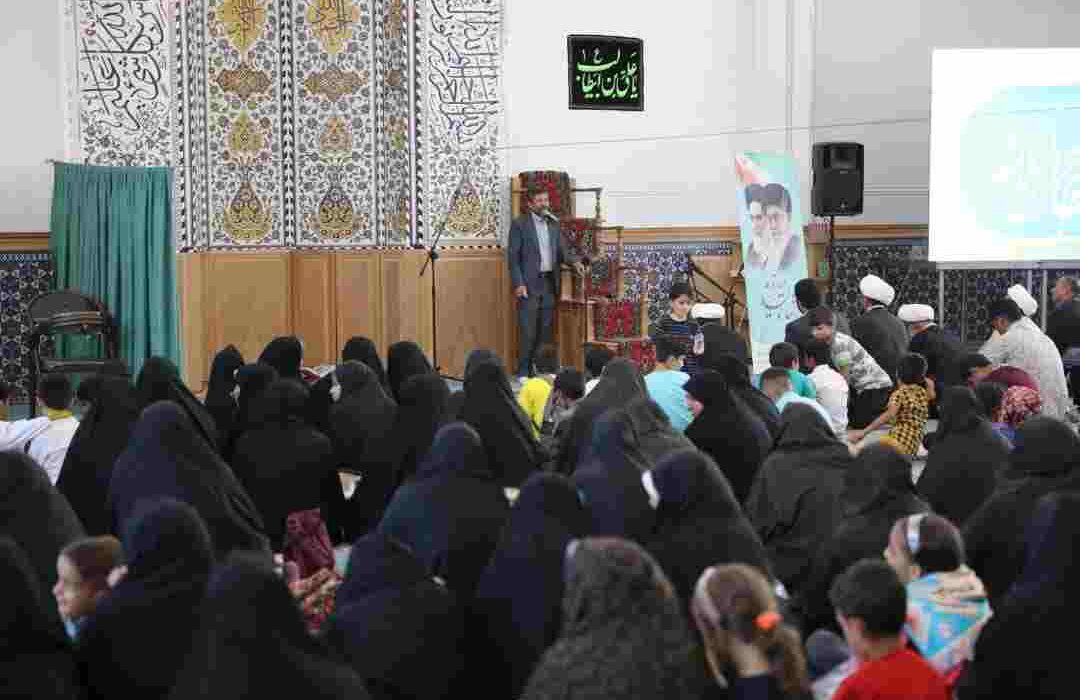 توسط گلگهر و با حضور اقشار مختلف مردم؛ برگزاری اختتامیه یازدهمین دوره طرح نسیم نهجالبلاغه توسط گلگهر و با حضور اقشار مختلف مردم؛ برگزاری اختتامیه یازدهمین دوره طرح نسیم نهجالبلاغه