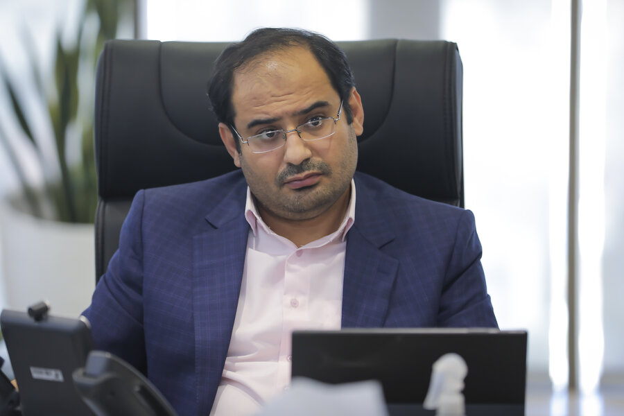 معاون نظارت بر نهادهای مالی سازمان بورس عنوان کرد؛ نقش مهم بازار سرمایه در تحقق شعار سال و رشد تولید معاون نظارت بر نهادهای مالی سازمان بورس عنوان کرد؛ نقش مهم بازار سرمایه در تحقق شعار سال و رشد تولید