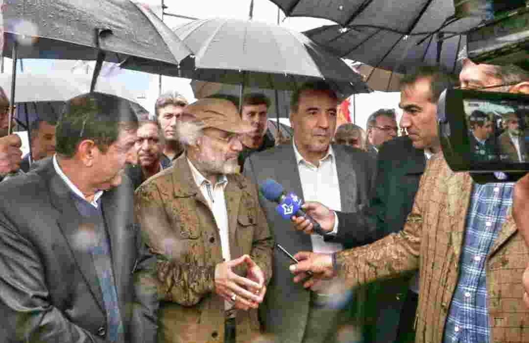 عملیات اجرایی پارک پلیپروپیلن در منطقه آزاد مهران را به زودی آغاز میکنیم/ پیگیری معاون اول رئیسجمهور برای خوراک این پارک پاییندستی عملیات اجرایی پارک پلیپروپیلن در منطقه آزاد مهران را به زودی آغاز میکنیم/ پیگیری معاون اول رئیسجمهور برای خوراک این پارک پاییندستی
