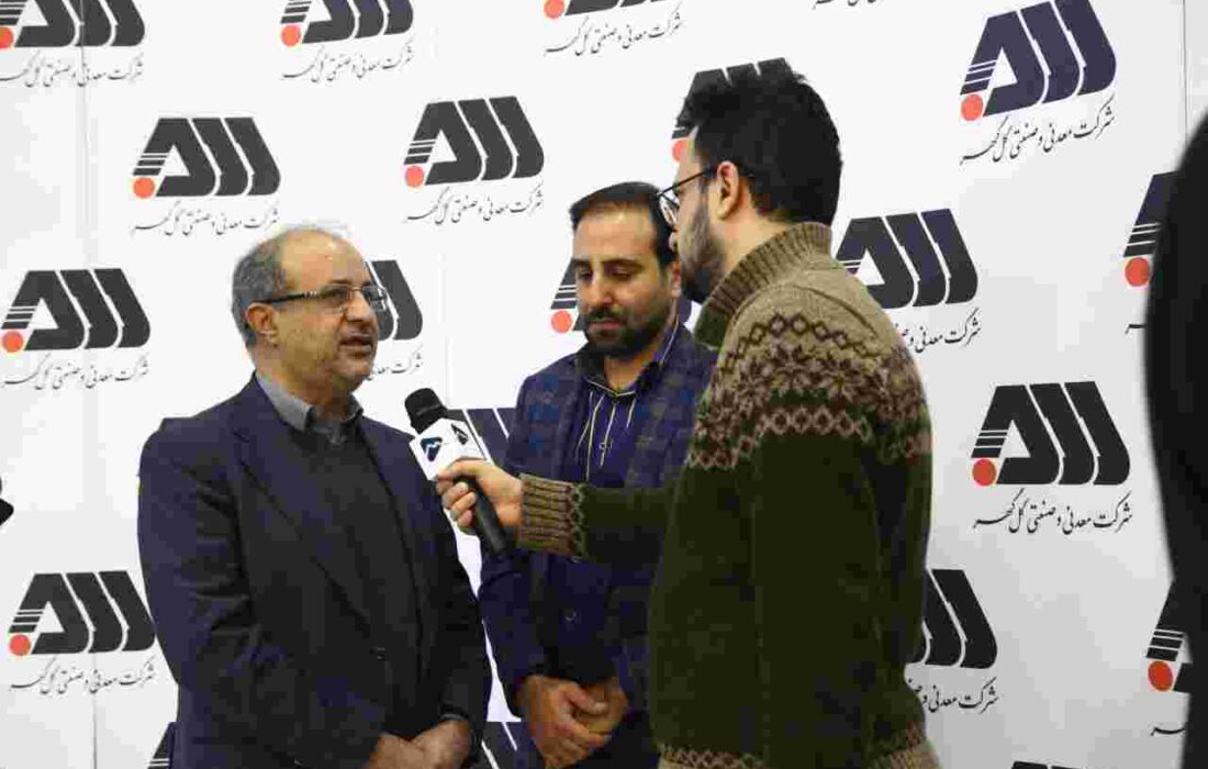 جعفری در مراسم اختتامیه رویداد توسعه ایده های فناورانه گل گهر اعلام کرد: در حال تدوین الگویی برای حضور دانش بنیان ها در توسعه زنجیره معدن هستیم