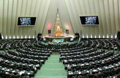قدردانی جمعی از نمایندگان مجلس از بانک صادرات ایران درآستانه هفته دولت قدردانی جمعی از نمایندگان مجلس از بانک صادرات ایران درآستانه هفته دولت