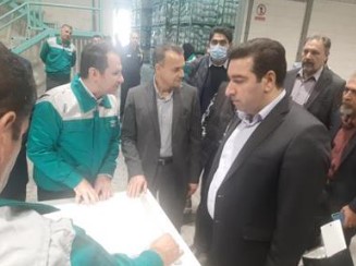 بانک صنعت و معدن بانکی خوشنام در بین ذینفعان و سایر بانک هاست/ سود آوری و انجام فعالیت های تخصصی، دو بال یک بانک توسعه ای هستند