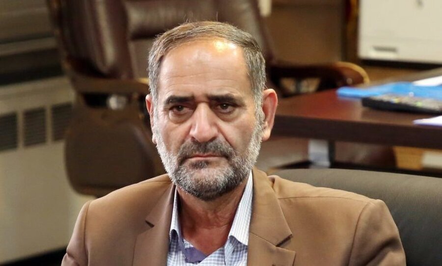 سخنگوی کمیسیون صنایع مجلس مطرح کرد؛ نمایندگان مجلس مخالفتی با ادامه عرضه خودرو در بورس کالا ندارند سخنگوی کمیسیون صنایع مجلس مطرح کرد؛ نمایندگان مجلس مخالفتی با ادامه عرضه خودرو در بورس کالا ندارند