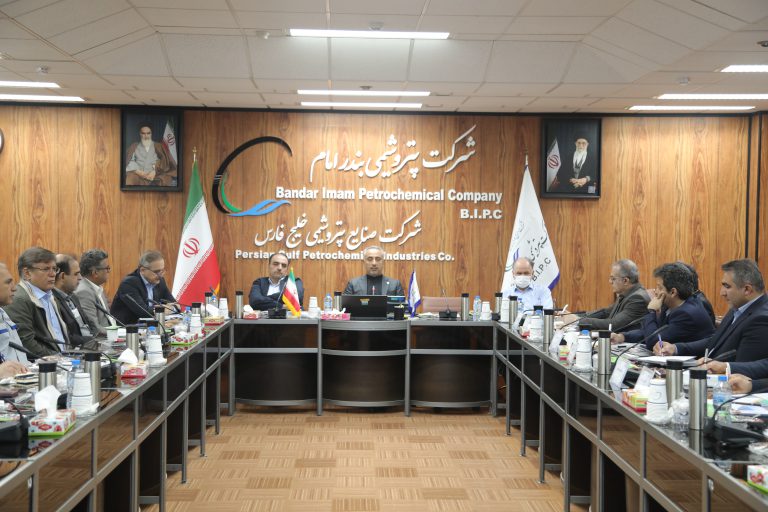 انصاری نیک در نشست افتتاحیه ارزیابی مدل تعالی سازمانی؛ خلق ارزش پایدار برای ذینفعان ماموریت اصلی پتروشیمی بندرامام است