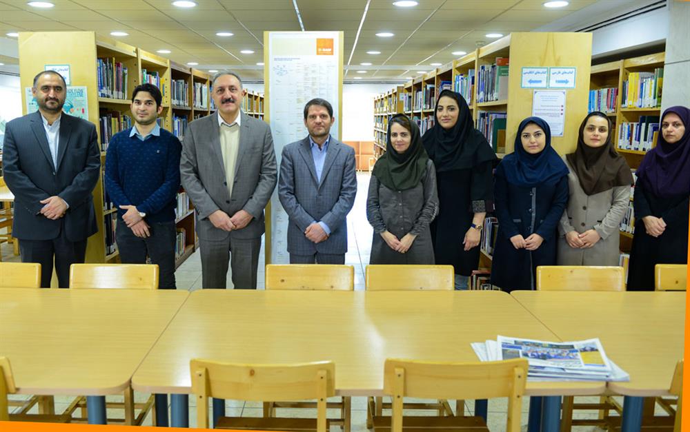یک نماینده مجلس: صنعت خودرو از گردنه قیمت گذاری دستوری عبور می کند یک نماینده مجلس: صنعت خودرو از گردنه قیمت گذاری دستوری عبور می کند