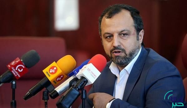 وزیر امور اقتصادی و دارایی: دوران ابلاغ قیمت‌های دستوری برای صنایع به سر آمده است
