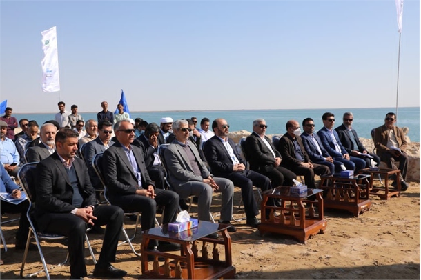آغاز عملیات اجرایی تکمیل موجشکن فاز اول بندر نخل ناخدا/ رونق گردشگری ساحلی و دریایی در منطقه شرق بندرعباس آغاز عملیات اجرایی تکمیل موجشکن فاز اول بندر نخل ناخدا/ رونق گردشگری ساحلی و دریایی در منطقه شرق بندرعباس
