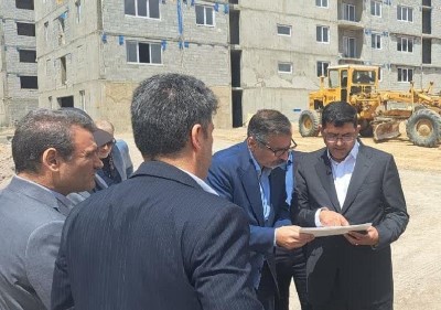 بازدید عضو هیئت مدیره بانک مسکن از پروژههای طرح نهضت ملی مسکن شهر جدید سهند بازدید عضو هیئت مدیره بانک مسکن از پروژههای طرح نهضت ملی مسکن شهر جدید سهند